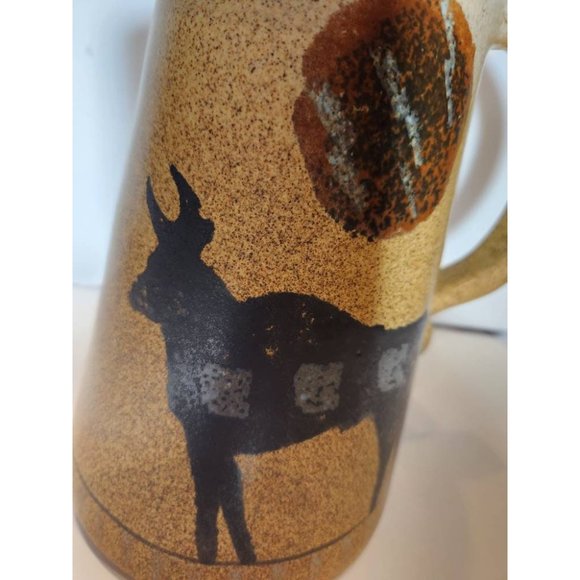 Stoneware Pottery Glazed Bull Motif Country Western Pitcher 9.5" - Picture 6 of 7